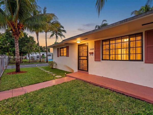 11120 NW 6th Ave , Miami Shores, FL 33168