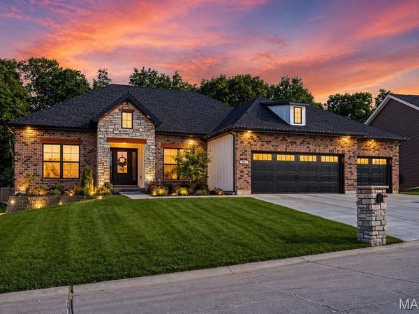 2317 Fiddler's Court , Washington, MO 63090