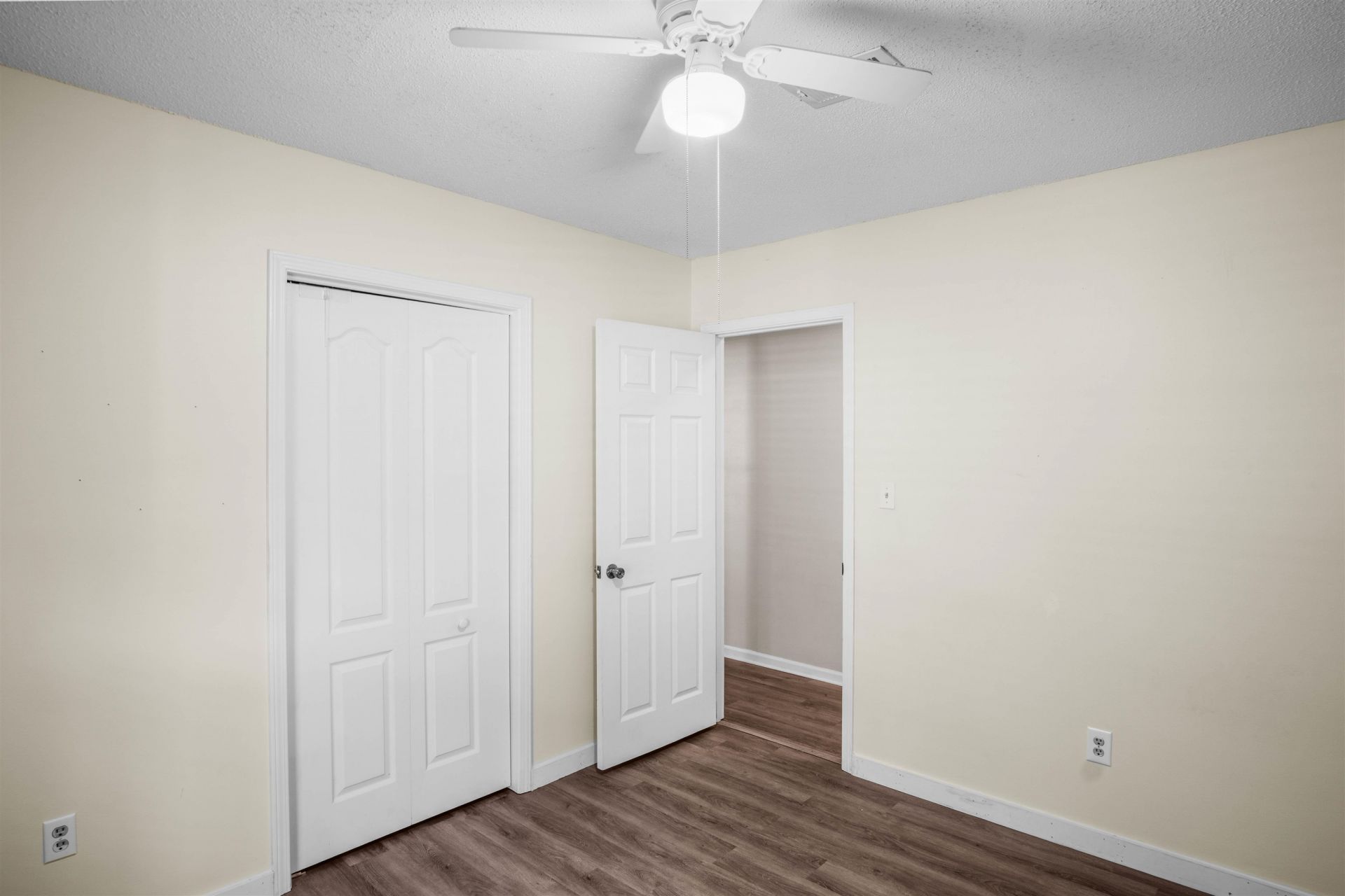 105 Pebble Dr.  Photo 18