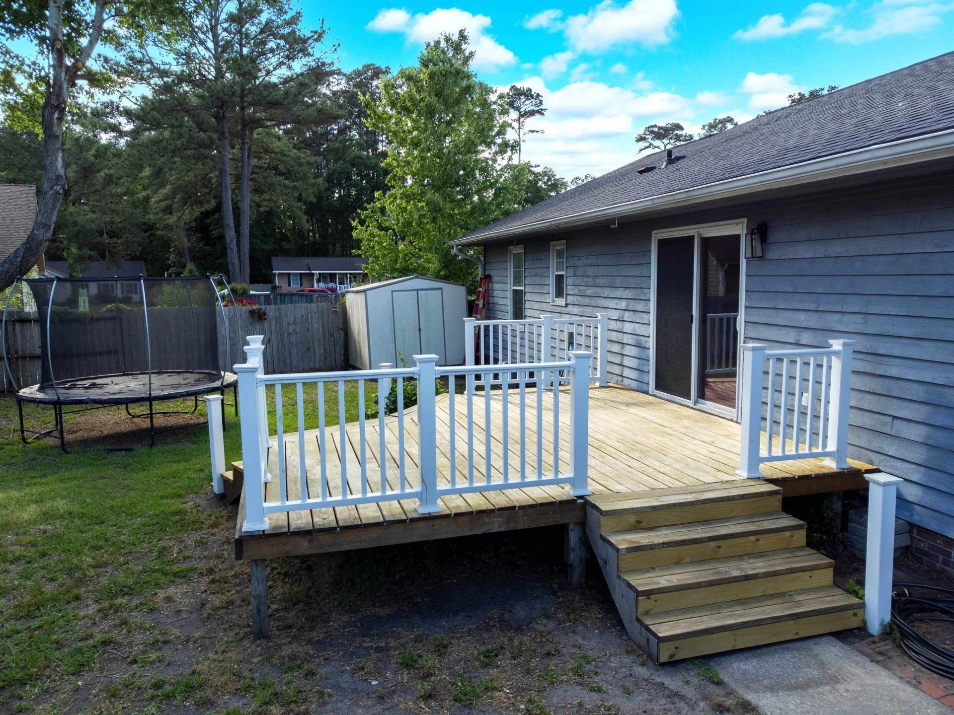 105 Pebble Dr.  Photo 32