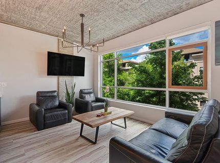 1818 L St #402, Unit 402, Sacramento, CA 95811 Photo