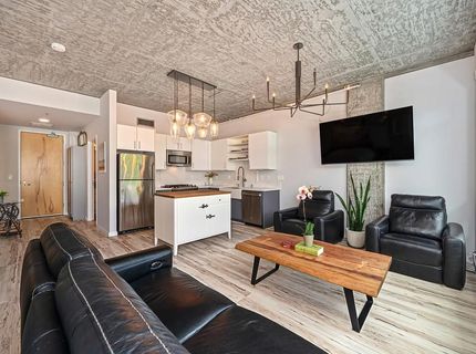 1818 L St #402, Unit 402, Sacramento, CA 95811 Photo