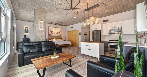 1818 L St #402, Unit 402, Sacramento, CA 95811 Photo