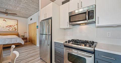 1818 L St #402, Unit 402, Sacramento, CA 95811 Photo