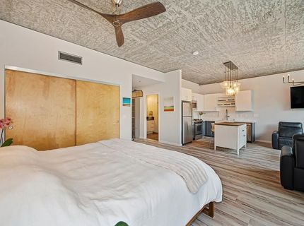 1818 L St #402, Unit 402, Sacramento, CA 95811 Photo