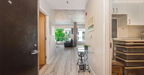 1818 L St #402, Unit 402, Sacramento, CA 95811 Photo