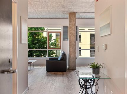 1818 L St #402, Unit 402, Sacramento, CA 95811 Photo