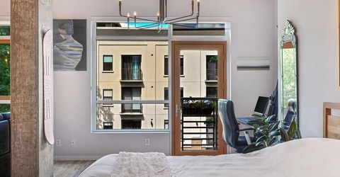 1818 L St #402, Unit 402, Sacramento, CA 95811 Photo