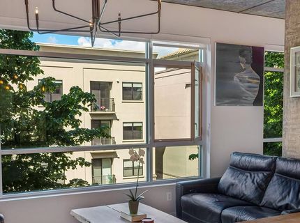 1818 L St #402, Unit 402, Sacramento, CA 95811 Photo