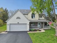 17723 W Dawn Court, Gurnee, IL 60031 primary photo