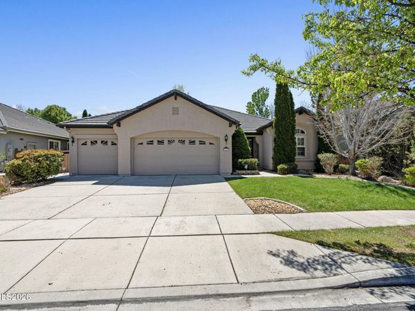 2729 Hamm Court, Sparks, NV 89436