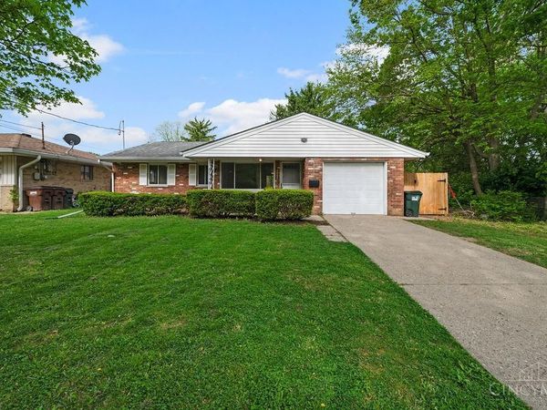 8997 Monsanto Drive, Springfield Twp., OH 45231