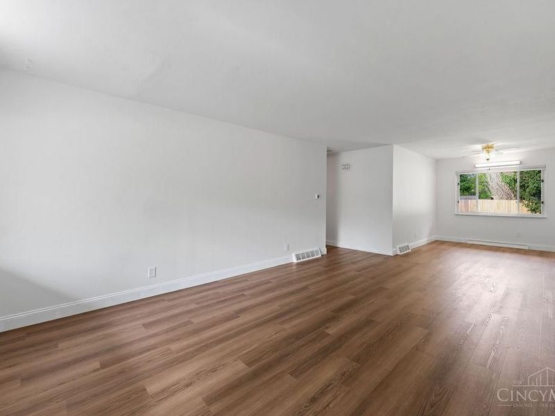 8997 Monsanto Drive, Springfield Twp., OH 45231 Photo 4