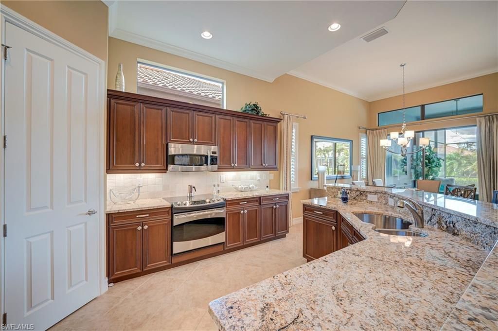 8319 Adelio Ln, Fort Myers, FL 33912 Photo