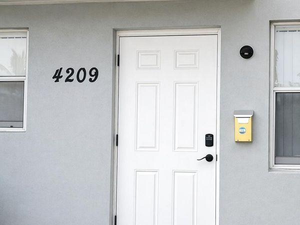 4209 S Olive Avenue, West Palm Beach, FL 33405