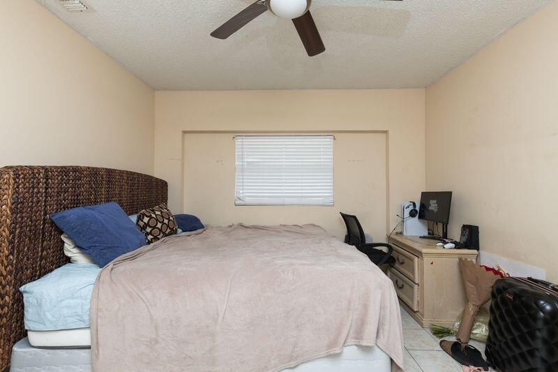 734 SE Arton Lane, Port Saint Lucie, FL 34983 Photo