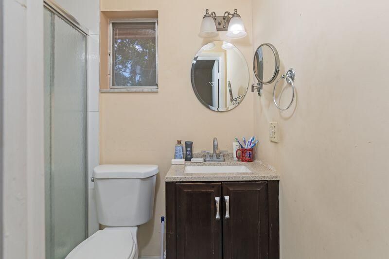 734 SE Arton Lane, Port Saint Lucie, FL 34983 Photo
