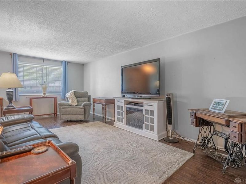 7336 Cohasset Drive, Huber Heights, OH 45424 Photo 11