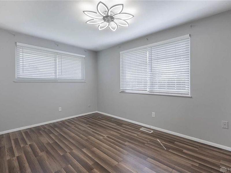 7336 Cohasset Drive, Huber Heights, OH 45424 Photo 12