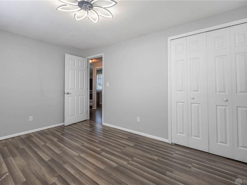 7336 Cohasset Drive, Huber Heights, OH 45424 Photo 13