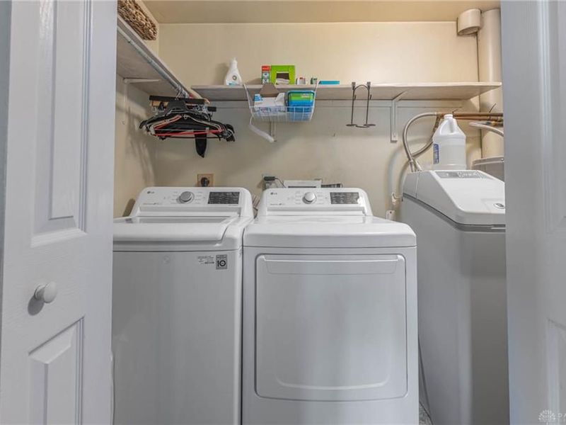 7336 Cohasset Drive, Huber Heights, OH 45424 Photo 18