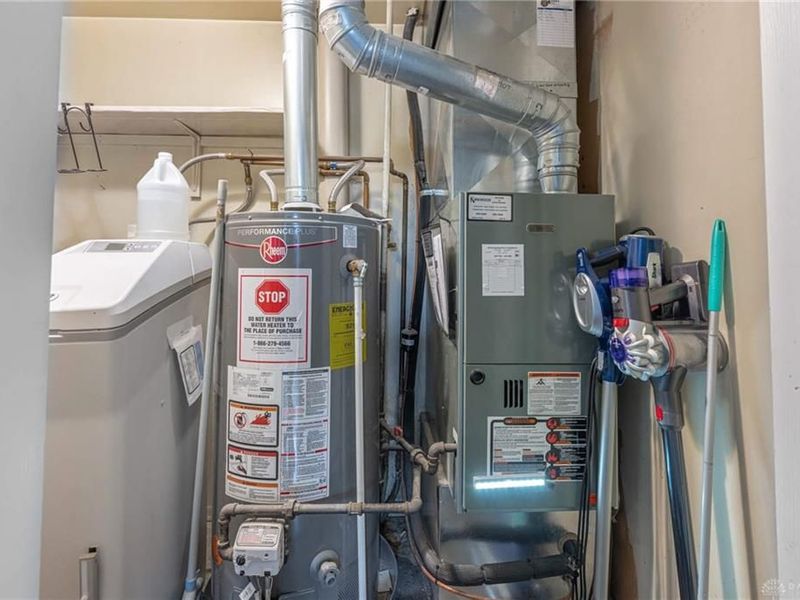 7336 Cohasset Drive, Huber Heights, OH 45424 Photo 19