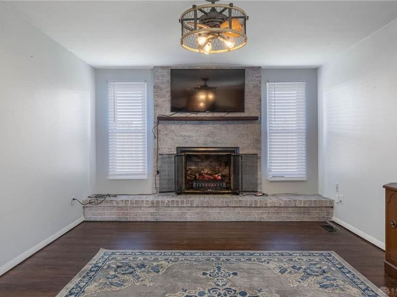 7336 Cohasset Drive, Huber Heights, OH 45424 Photo 2