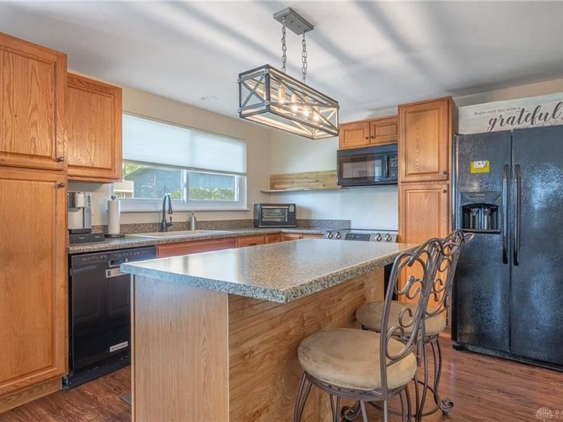 7336 Cohasset Drive, Huber Heights, OH 45424 Photo 6