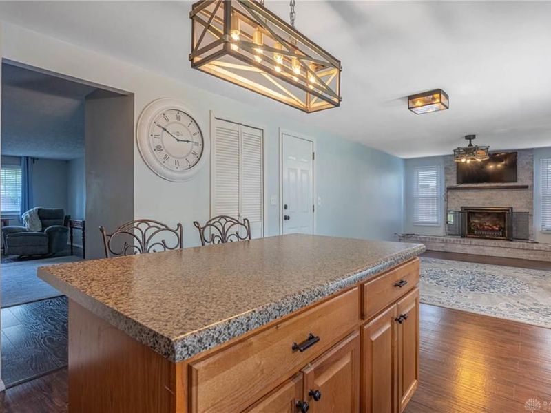 7336 Cohasset Drive, Huber Heights, OH 45424 Photo 8