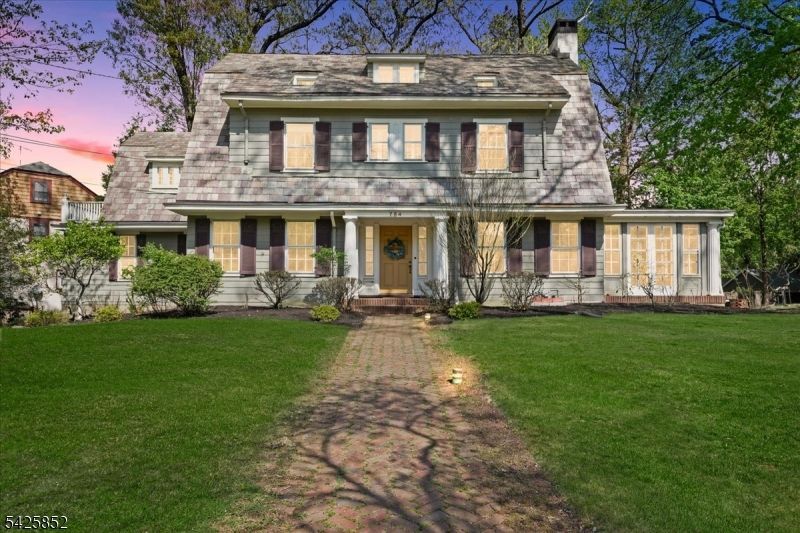 754 Dixie Ln, Plainfield, NJ 07062 Main Photo
