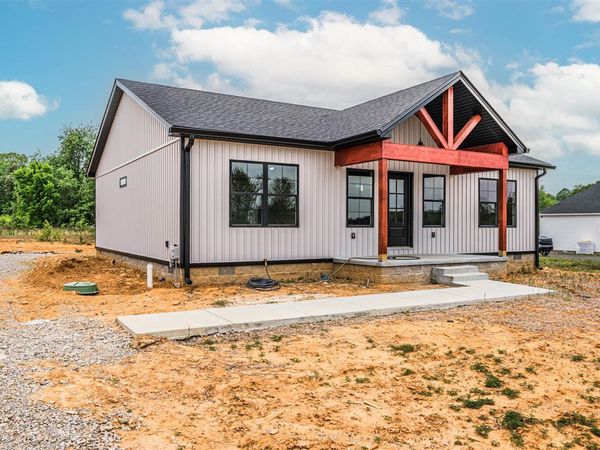 1155 New Grove Road , Smiths Grove, KY 42171