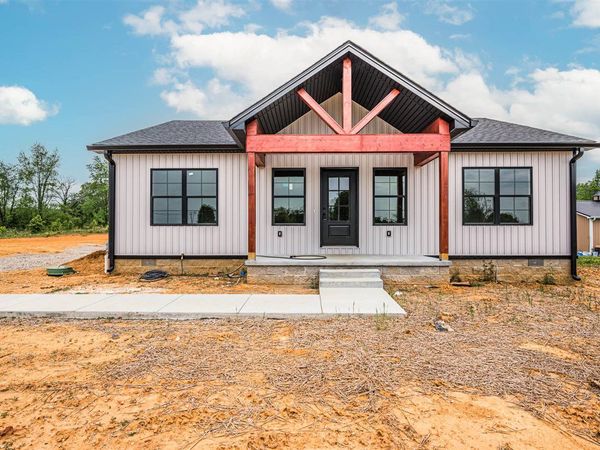 1155 New Grove Road, Smiths Grove, KY 42171