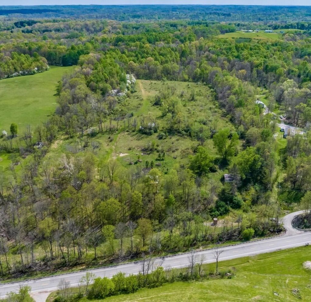 8880 State Route 22 Pike, Roseville, OH 43777 Main Photo