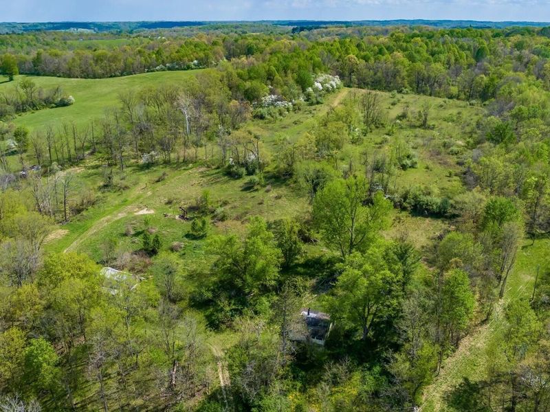 8880 State Route 22 Pike, Roseville, OH 43777 Photo 3