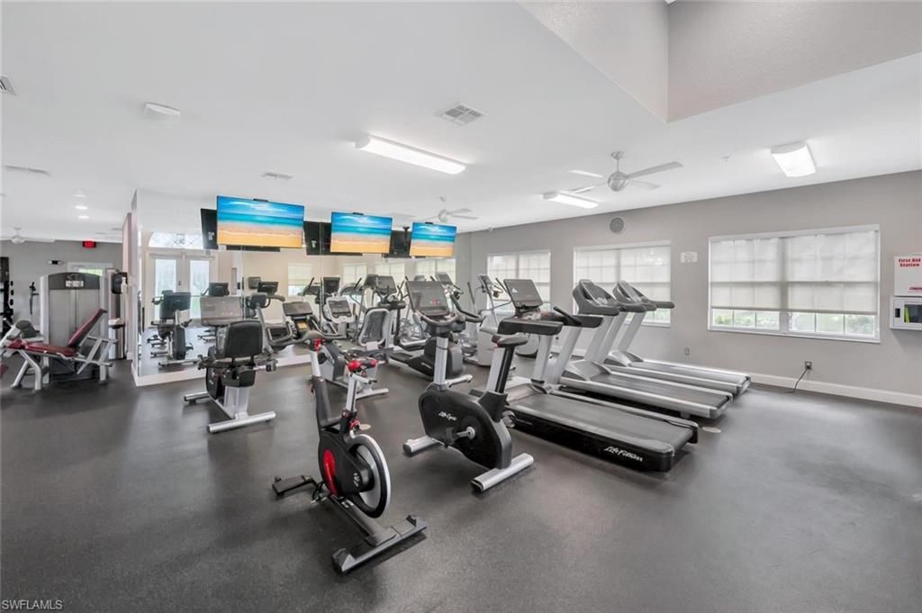 6808 Satinleaf Rd S, Unit 202, Naples, FL 34109 Photo