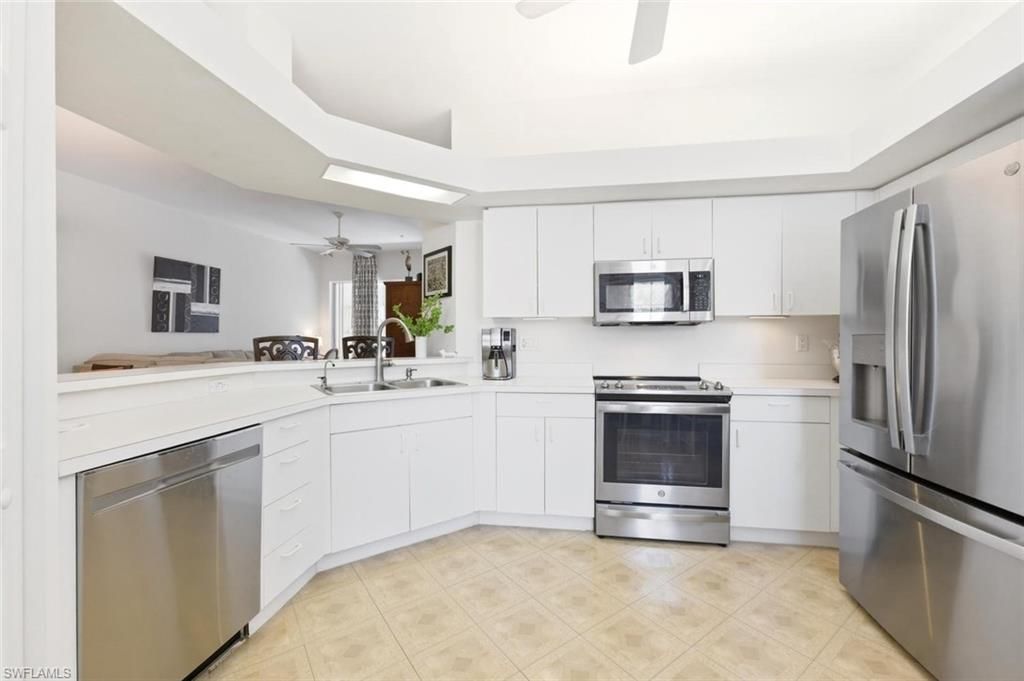 6808 Satinleaf Rd S, Unit 202, Naples, FL 34109 Photo