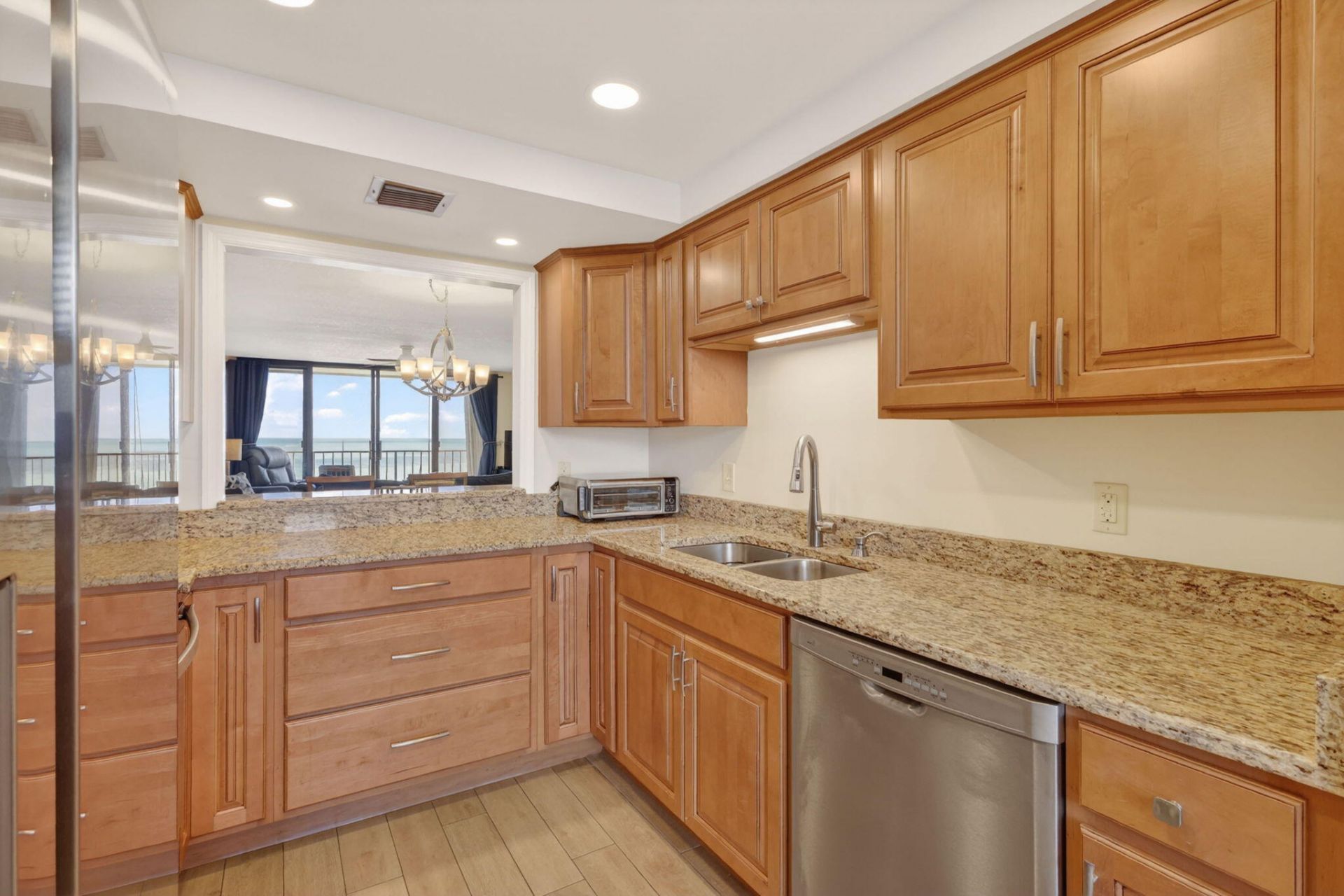 5061 N Highway A1a, Unit 905, Hutchinson Island, FL 34949 Photo