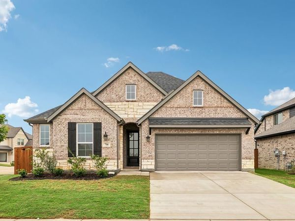 716 Papyrus Drive, Justin, TX 76247