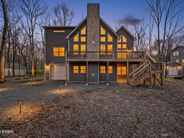 140 Consitution Drive , Lackawaxen, PA 18435