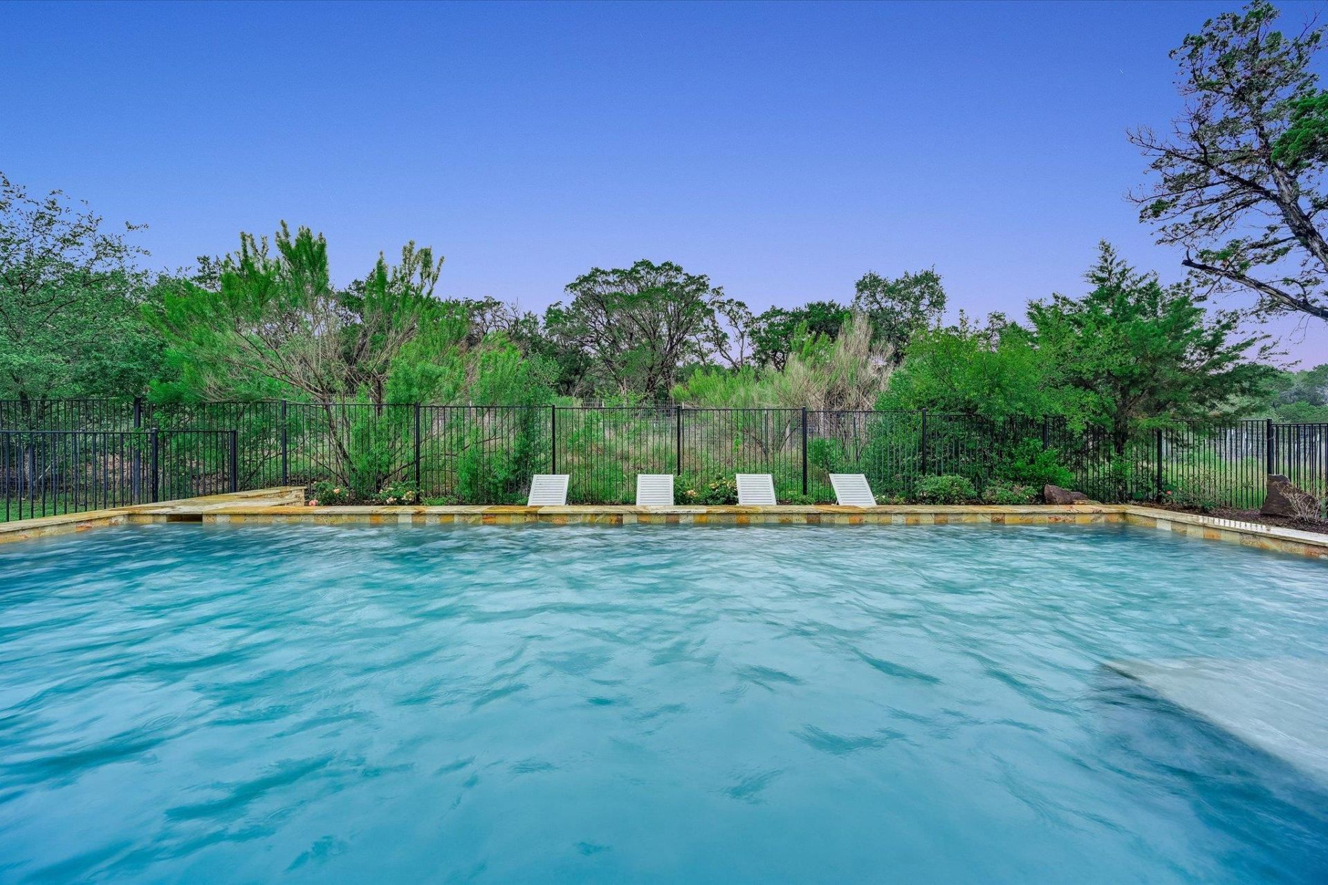 2520 Ionian Cv, Austin, TX 78730 Main Photo