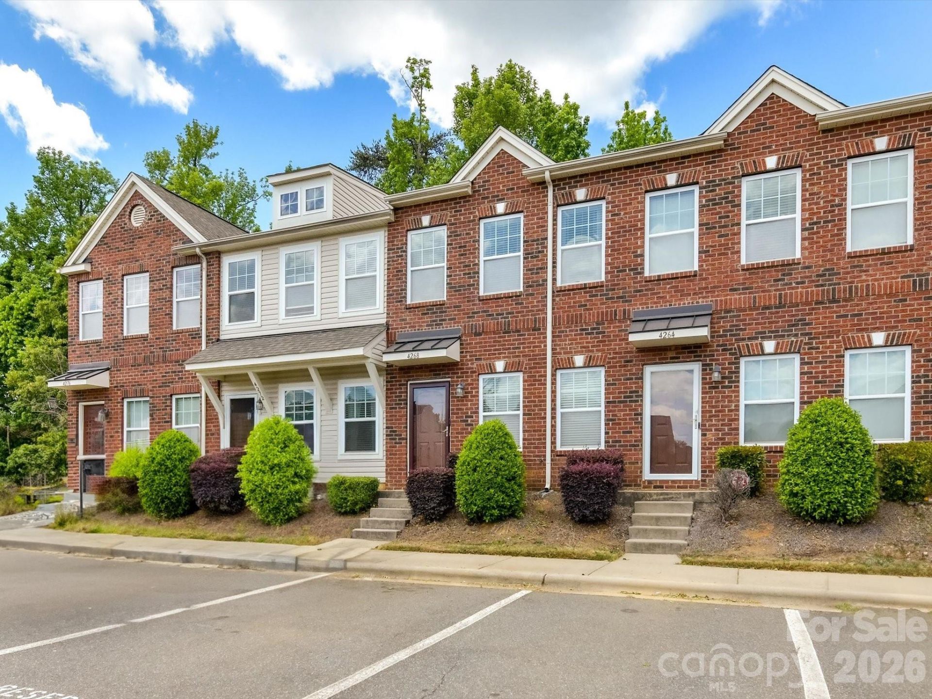 4268 Sutwick Drive, Charlotte, NC 28269 Main Photo