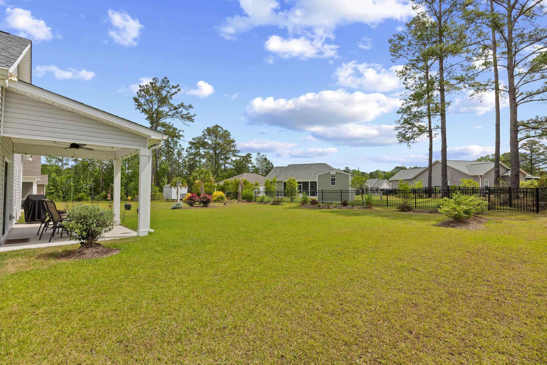 386 Long Meadow Dr. Photo 42