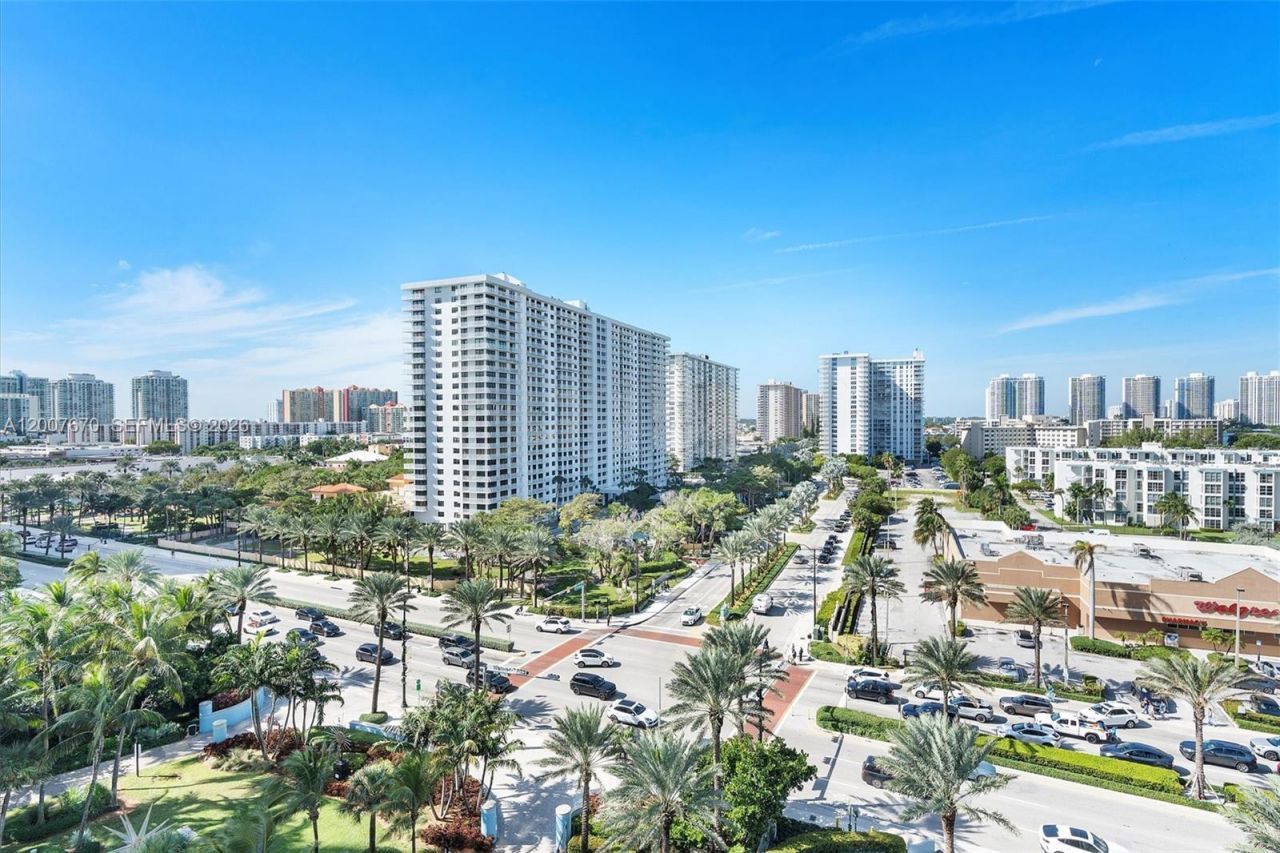 17475 Collins Ave , Unit 504, Sunny Isles Beach, FL 33160 Photo
