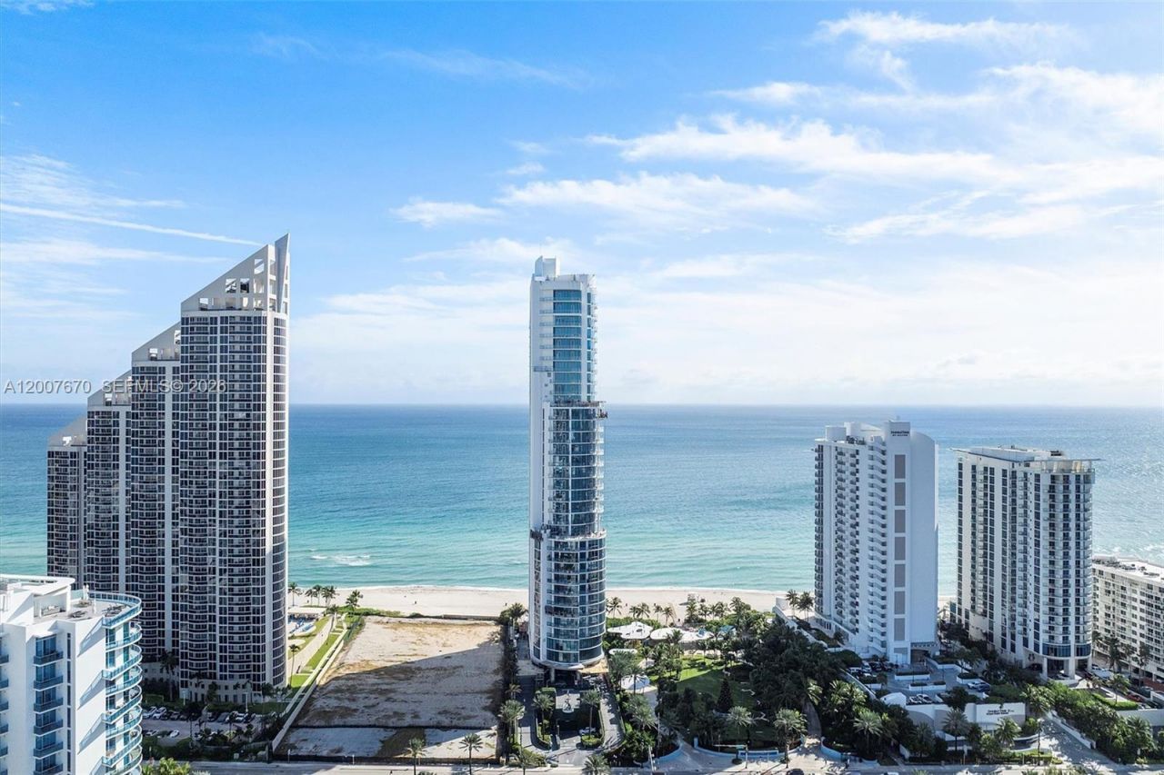 17475 Collins Ave , Unit 504, Sunny Isles Beach, FL 33160 Photo