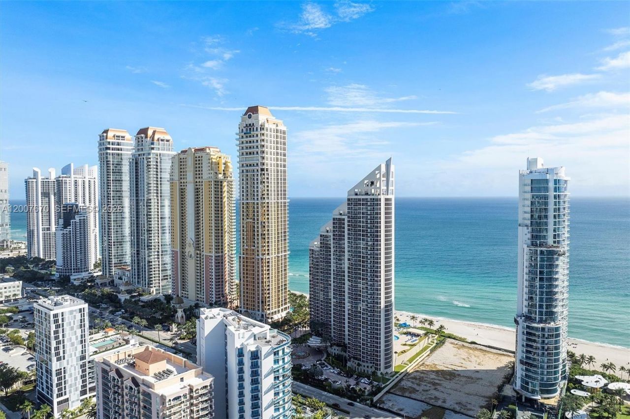 17475 Collins Ave , Unit 504, Sunny Isles Beach, FL 33160 Photo