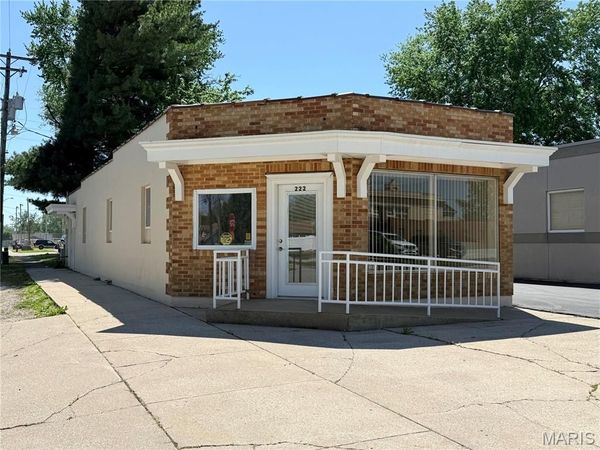222 E Ryder Street , Litchfield, IL 62056