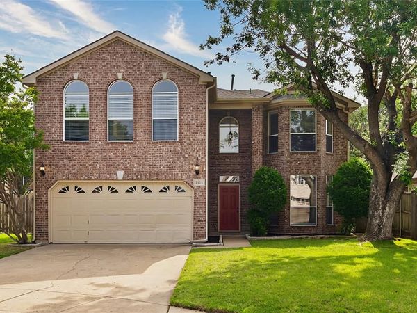 2136 Newport Drive, Flower Mound, TX 75028
