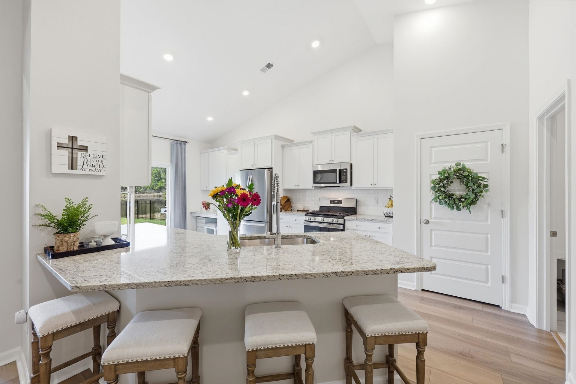 2023 Felicity Pl. Photo 11