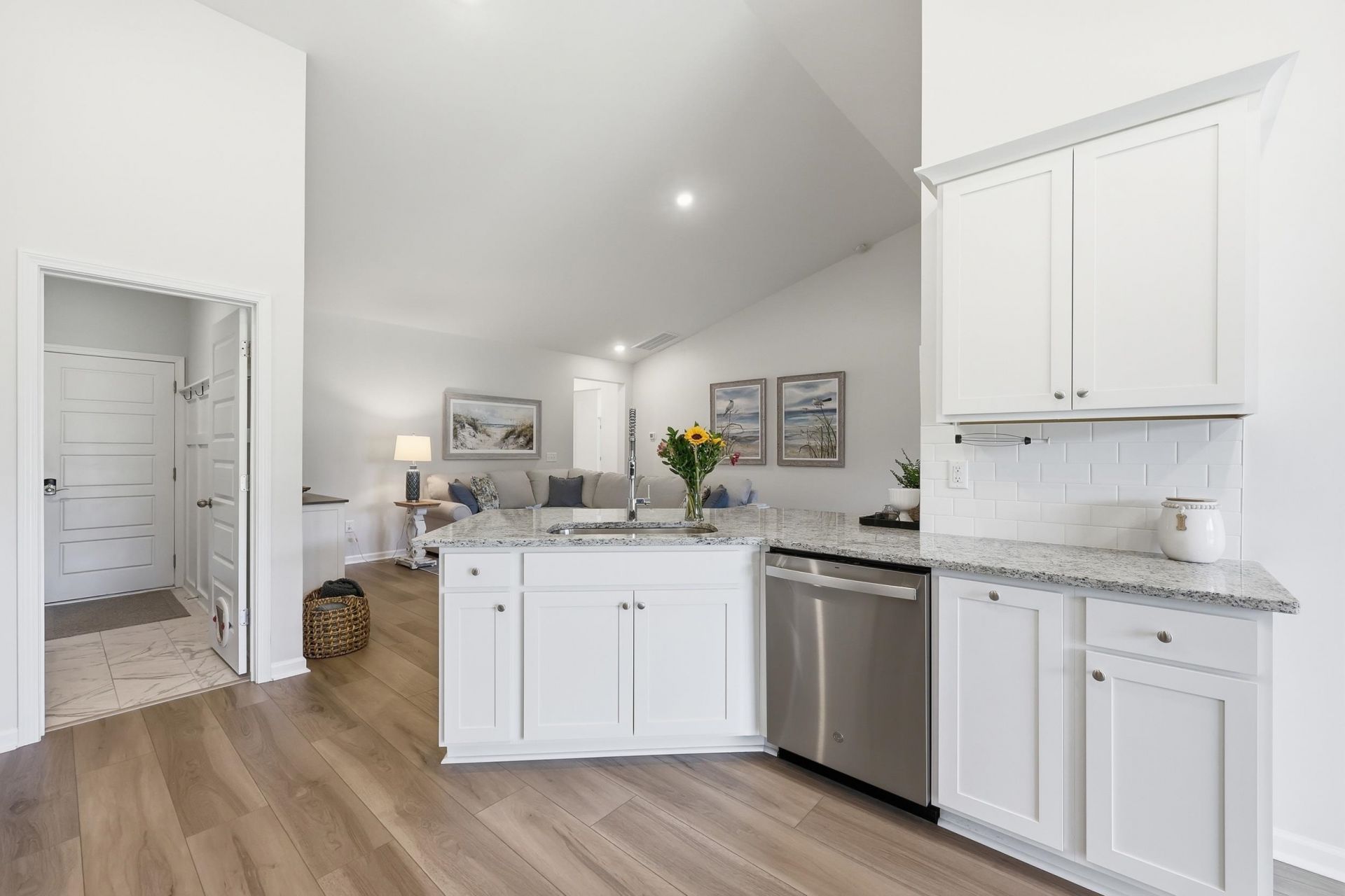 2023 Felicity Pl. Photo 12