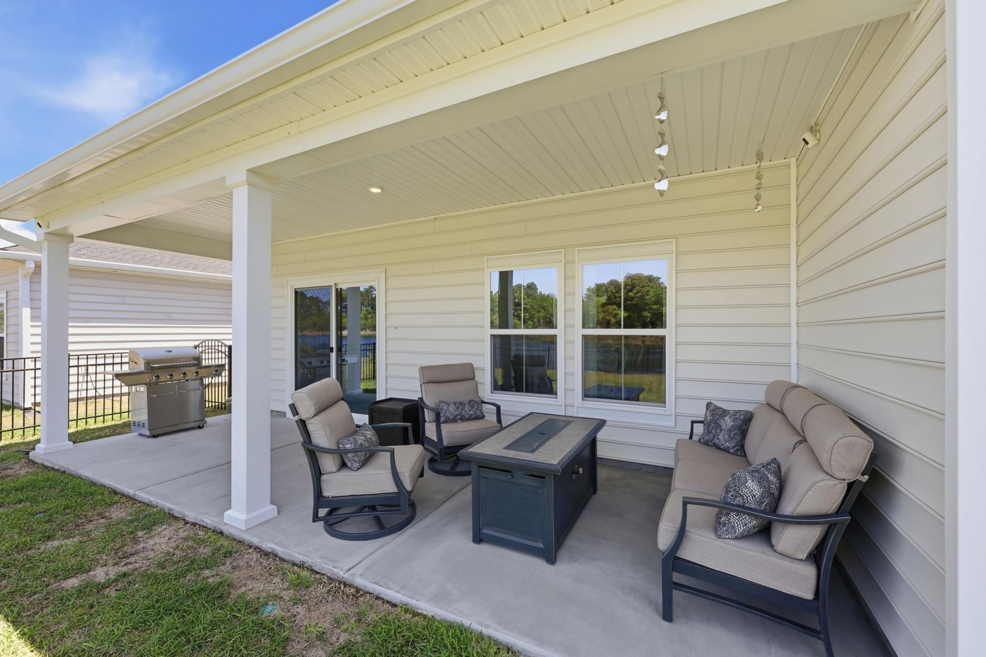 2023 Felicity Pl. Photo 36